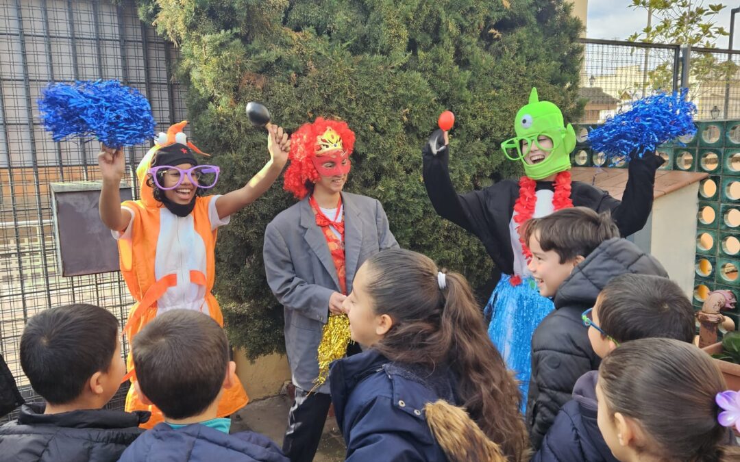 Ens ha visitat el Rei Carnestoltes ( juntament amb els seus ajudants)